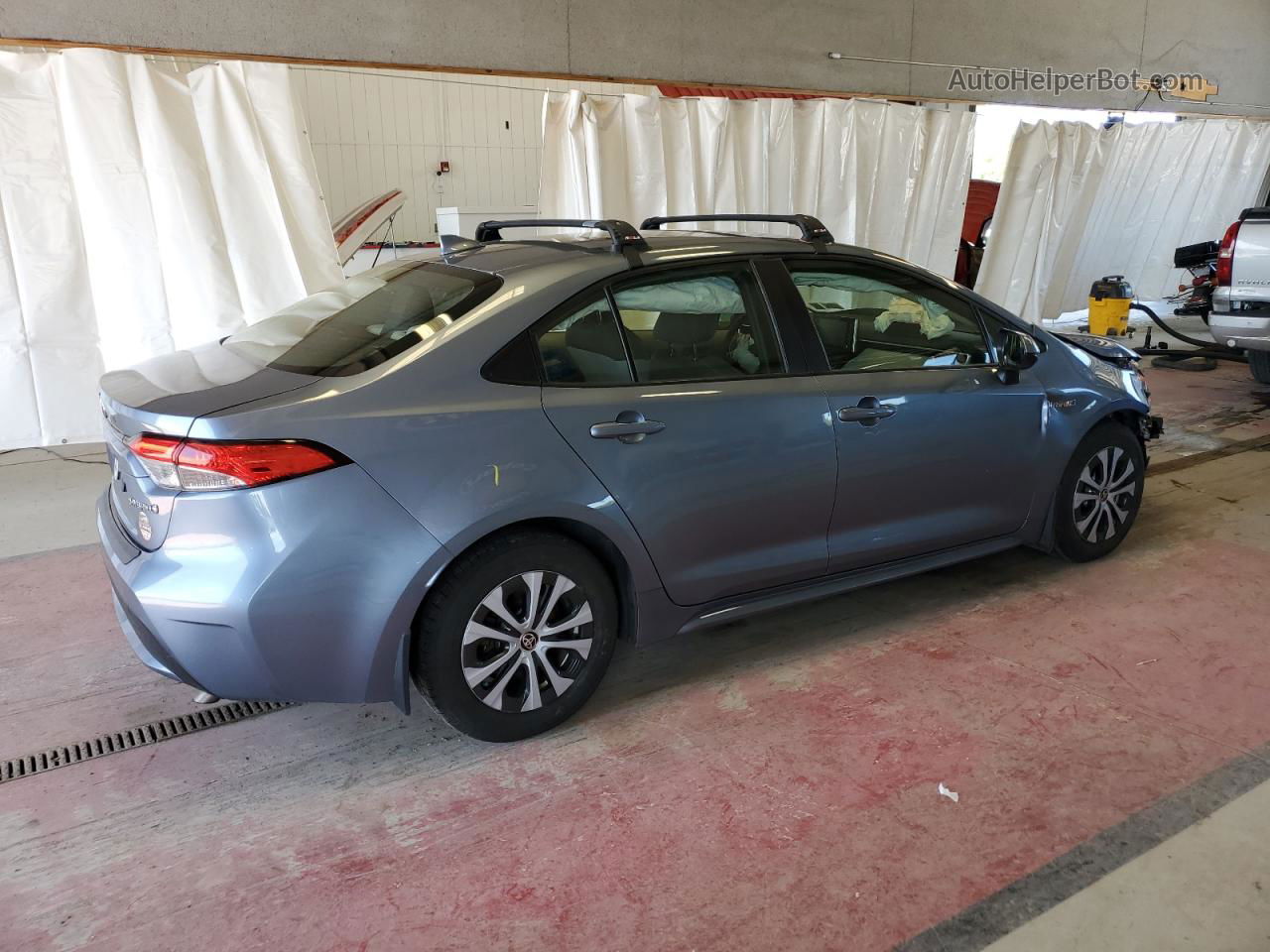 2020 Toyota Corolla Le Blue vin: JTDEBRBEXLJ016864