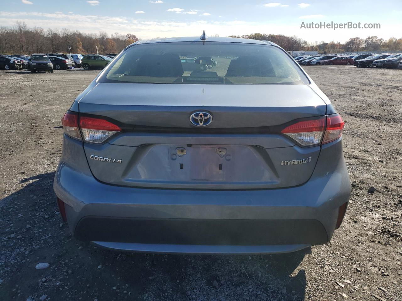 2020 Toyota Corolla Le Silver vin: JTDEBRBEXLJ017903