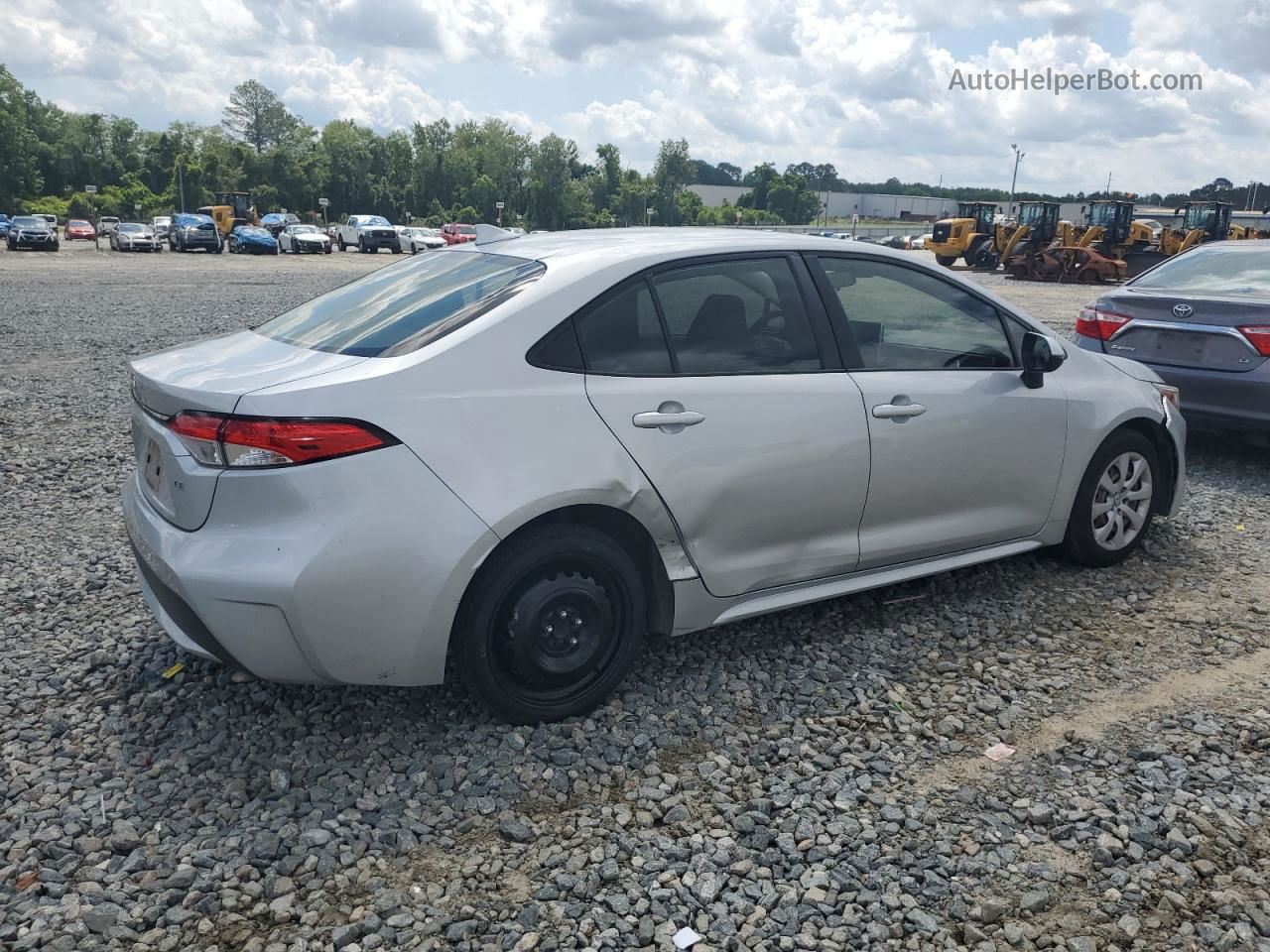 2020 Toyota Corolla Le Silver vin: JTDEPRAE9LJ053536