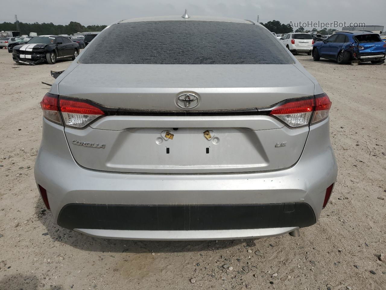 2021 Toyota Corolla Le Silver vin: JTDEPMAE0MJ160642