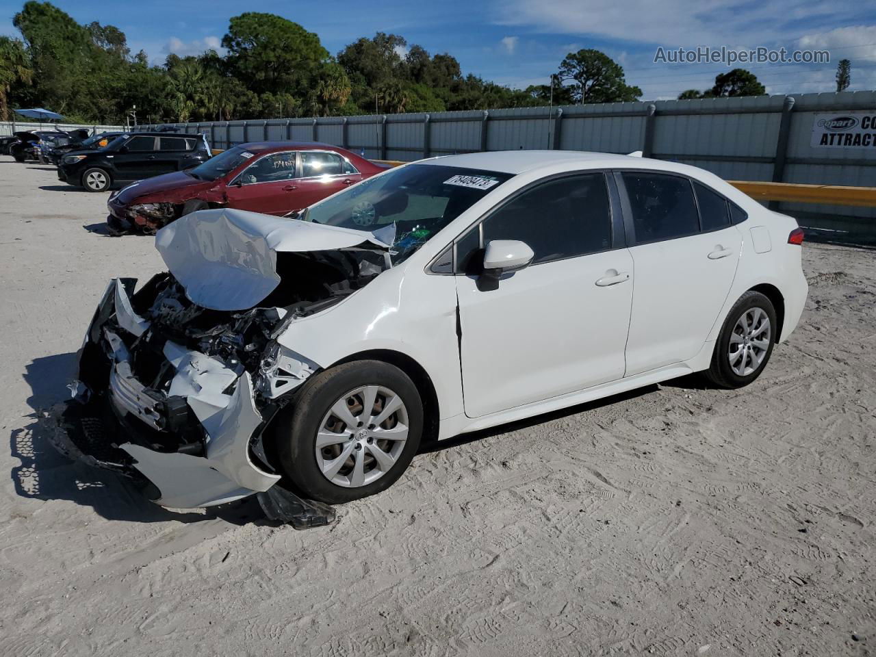 2021 Toyota Corolla Le White vin: JTDEPMAE1MJ152825