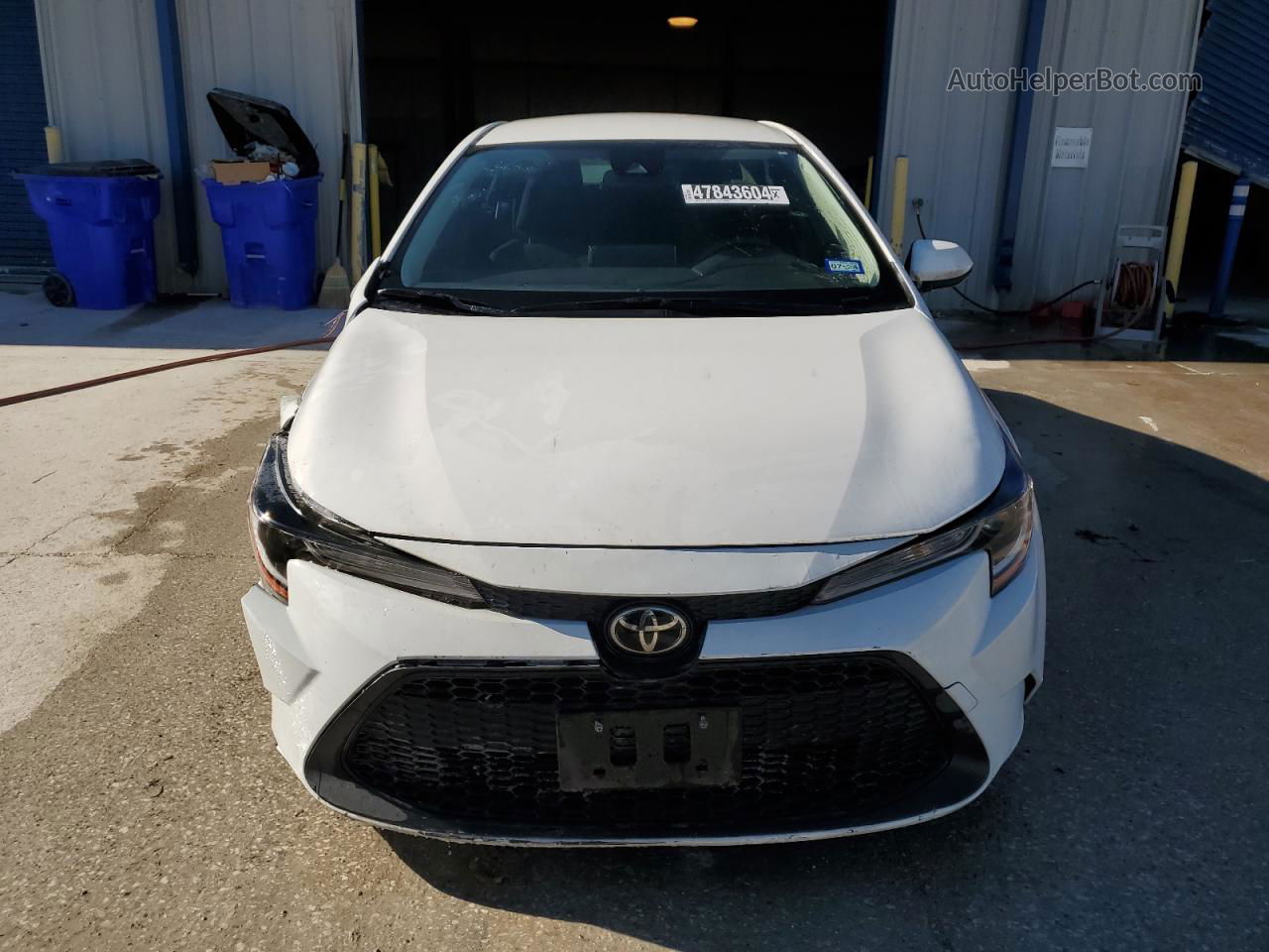 2021 Toyota Corolla Le White vin: JTDEPMAE1MJ155613