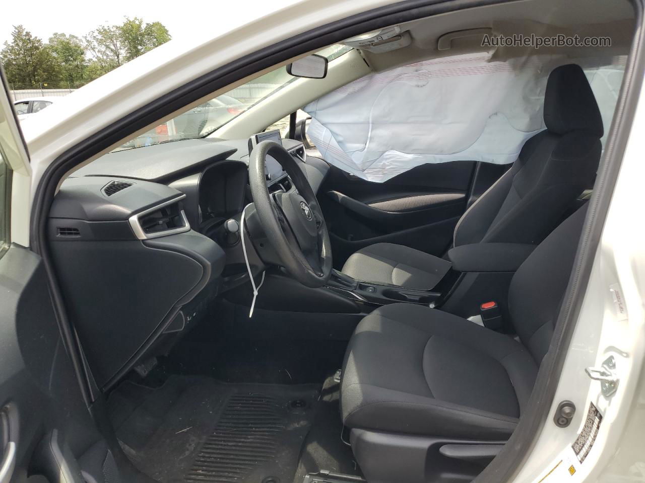 2021 Toyota Corolla Le Белый vin: JTDEPMAE2MJ166071