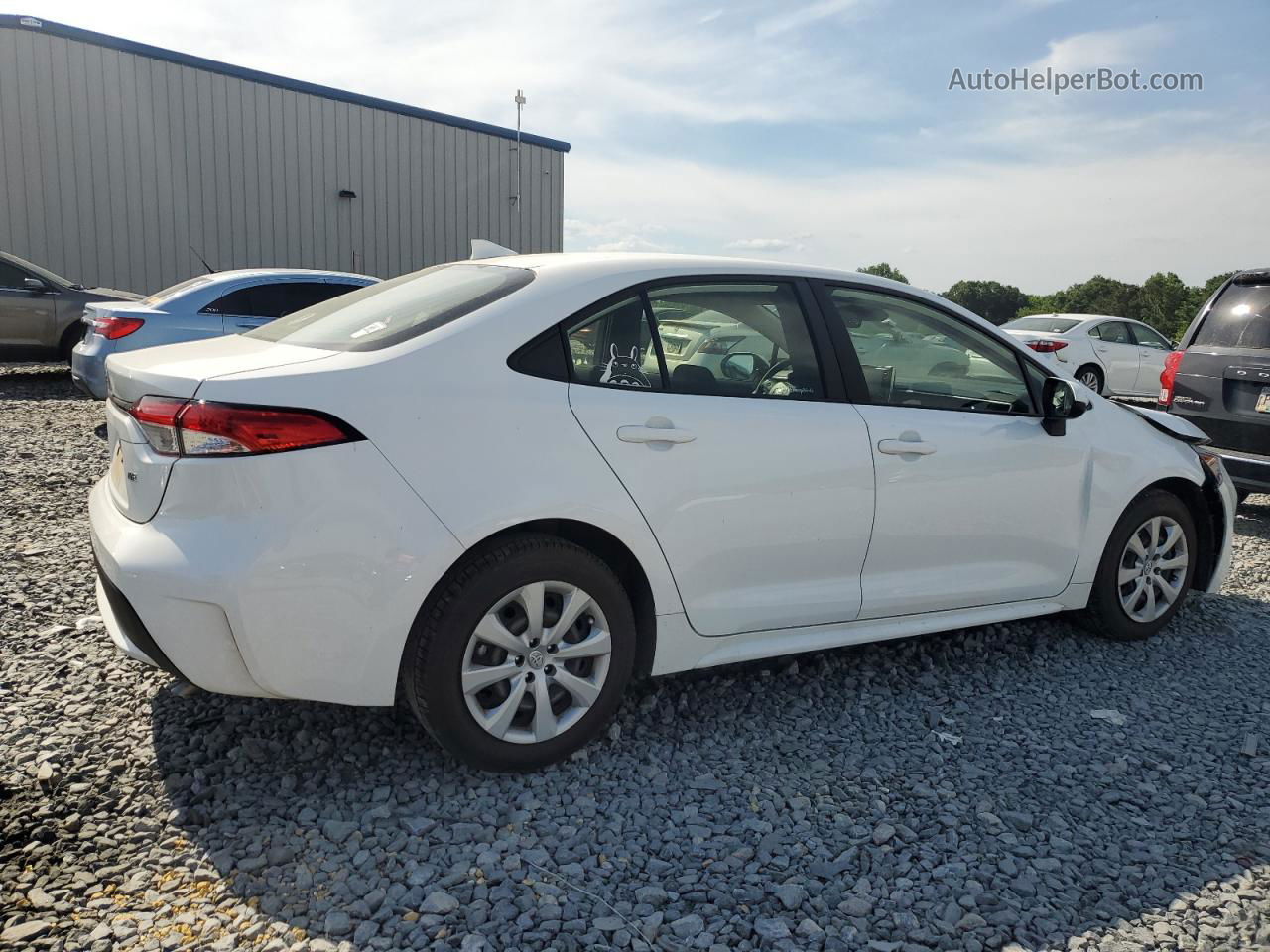 2021 Toyota Corolla Le White vin: JTDEPMAE4MJ162748