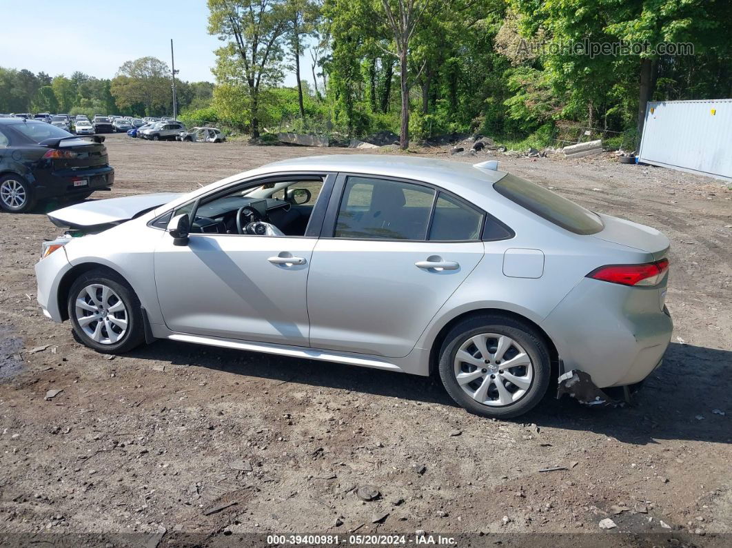 2021 Toyota Corolla Le Silver vin: JTDEPMAE6MJ148141