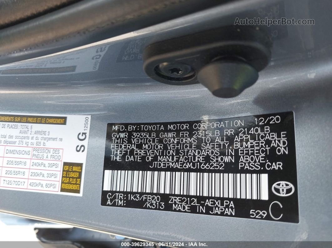 2021 Toyota Corolla Le Gray vin: JTDEPMAE6MJ166252