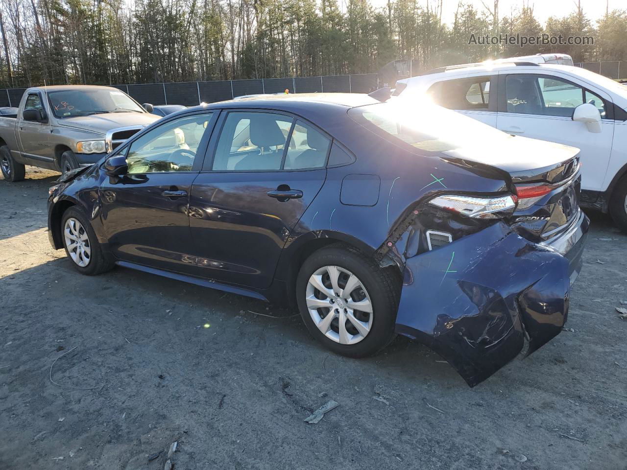 2021 Toyota Corolla Le Blue vin: JTDEPMAE6MJ169121