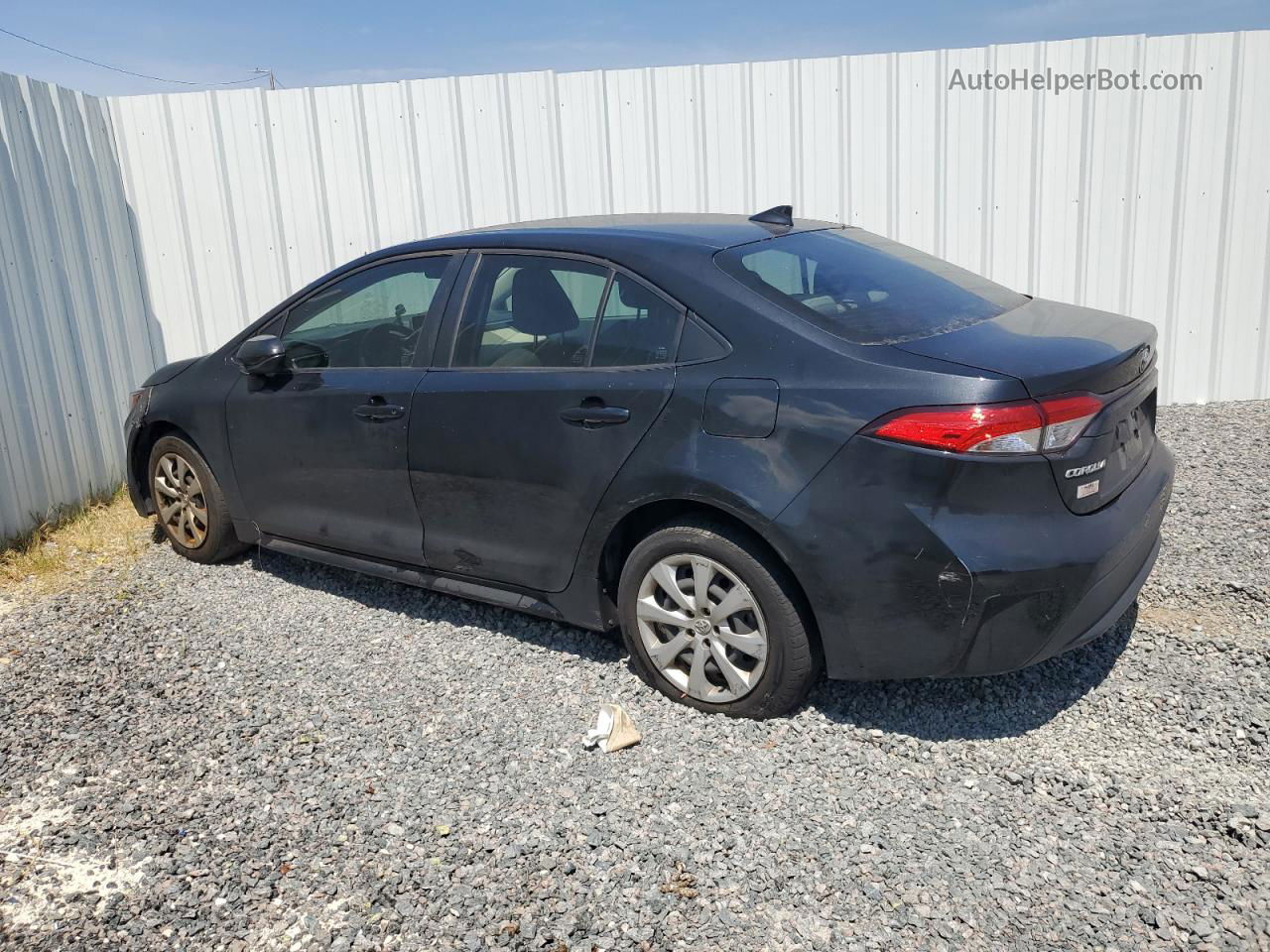 2021 Toyota Corolla Le Black vin: JTDEPMAE6MJ170088