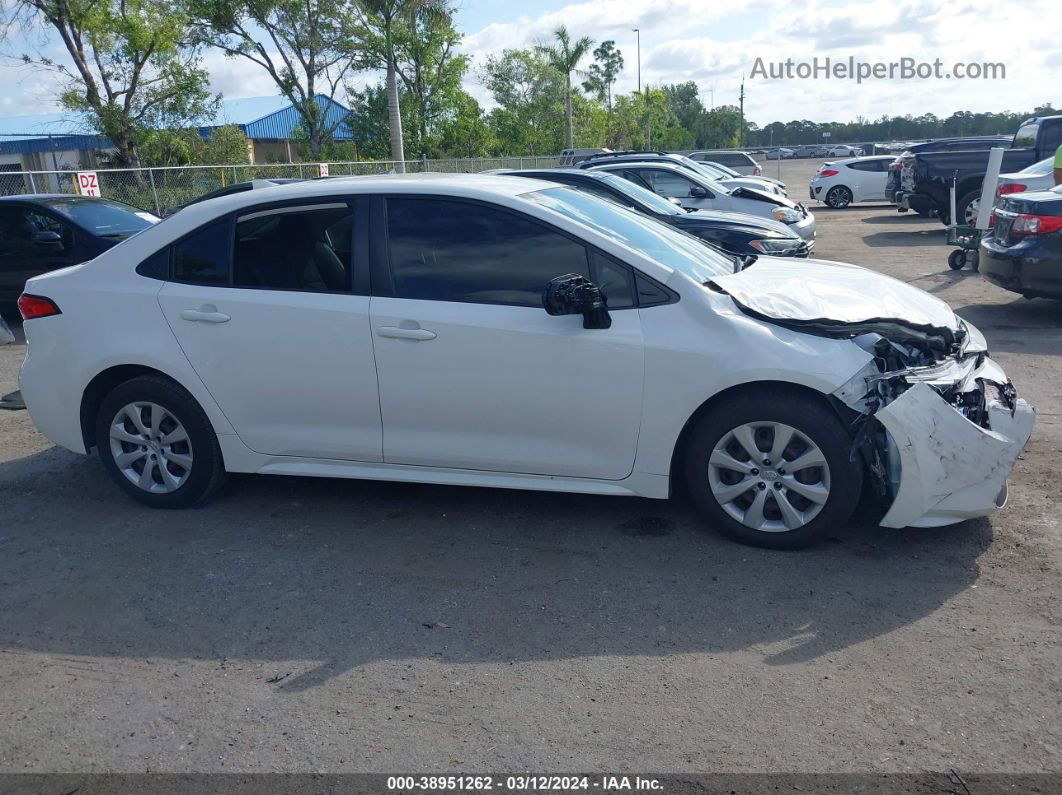 2021 Toyota Corolla Le White vin: JTDEPMAE8MJ183750