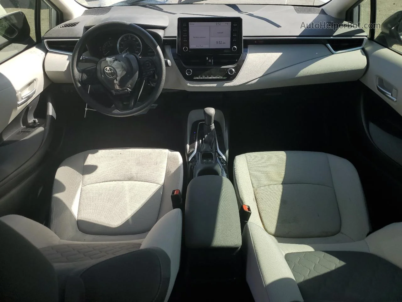 2021 Toyota Corolla Le Белый vin: JTDEPMAE9MJ170411