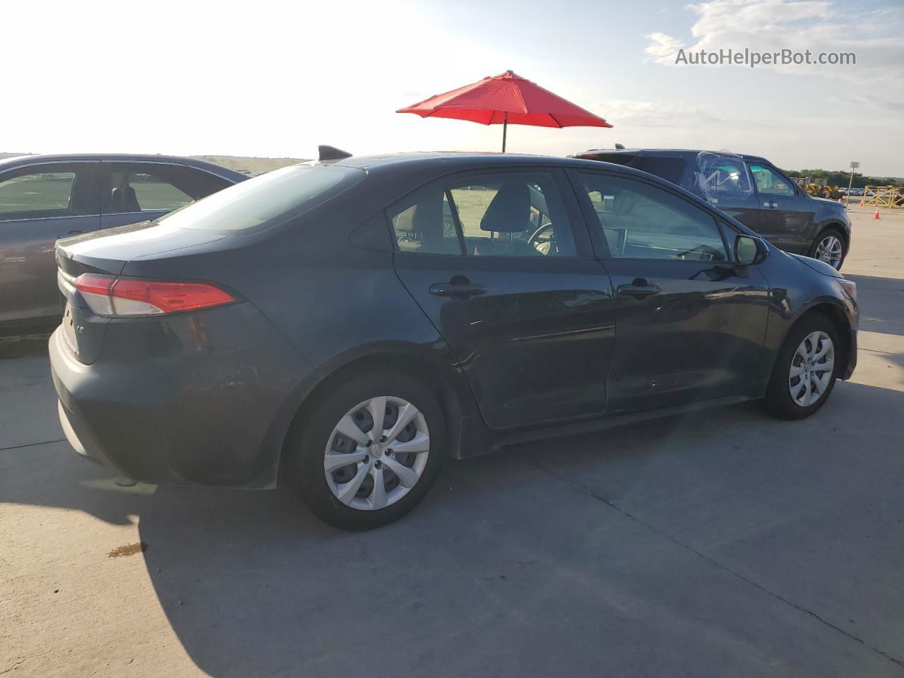 2021 Toyota Corolla Le Black vin: JTDEPMAEXMJ126160