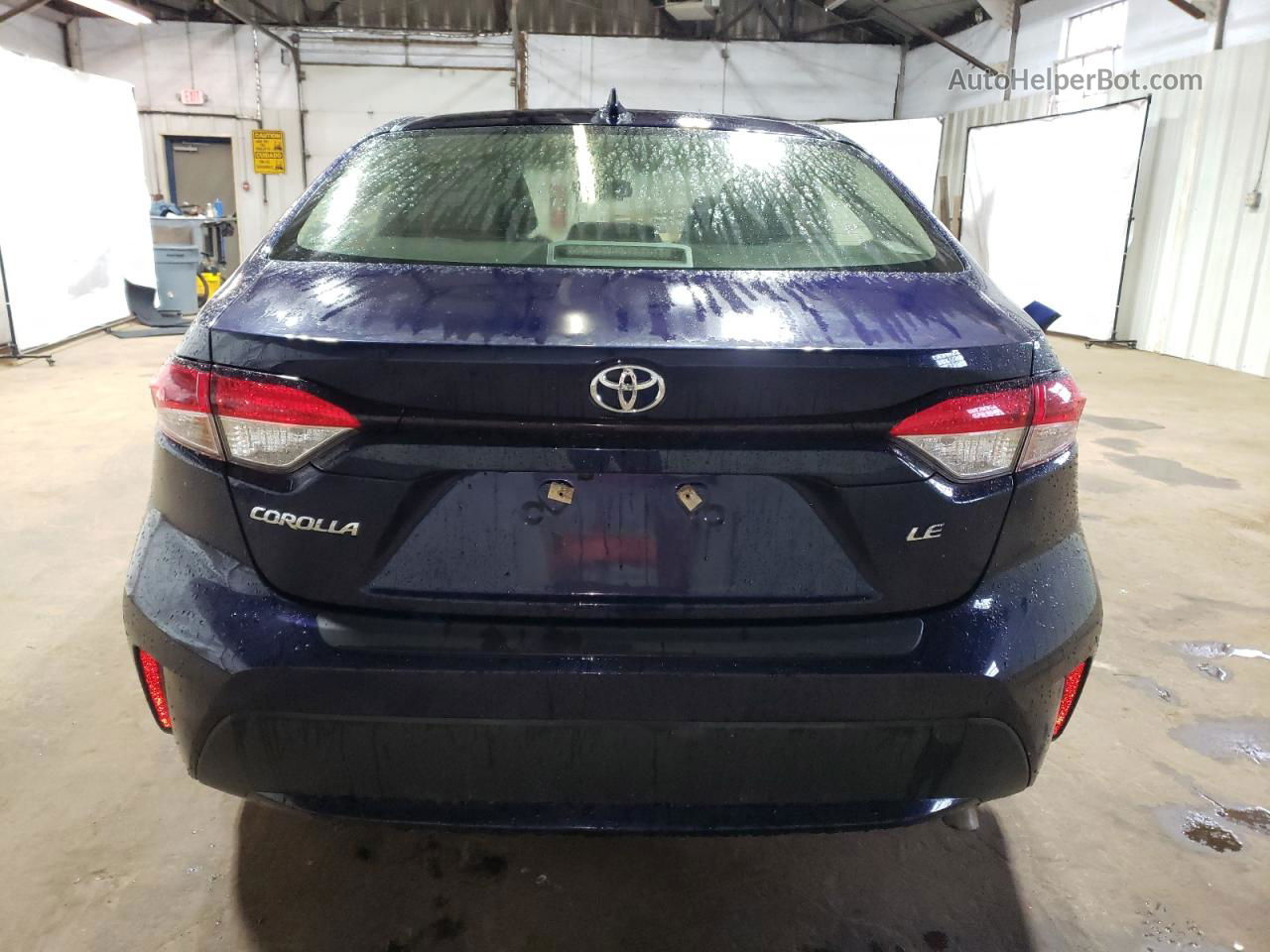 2021 Toyota Corolla Le Синий vin: JTDEPMAEXMJ138650