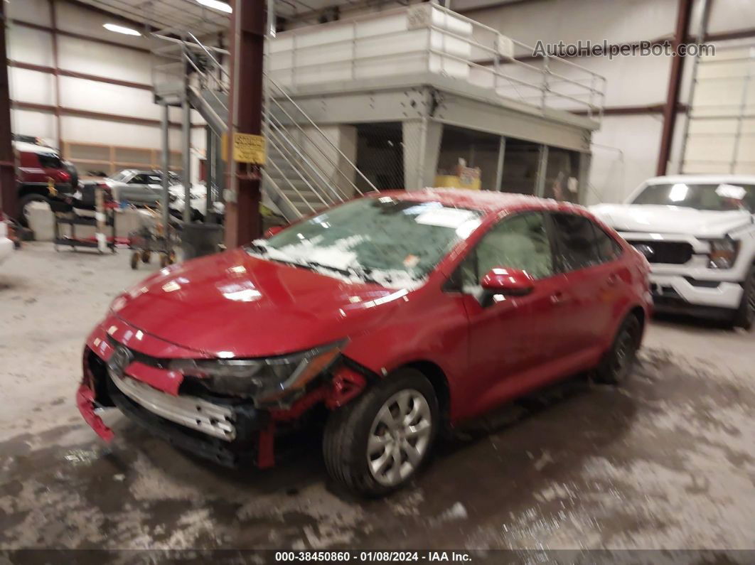 2020 Toyota Corolla Le Red vin: JTDEPRAE0LJ077899