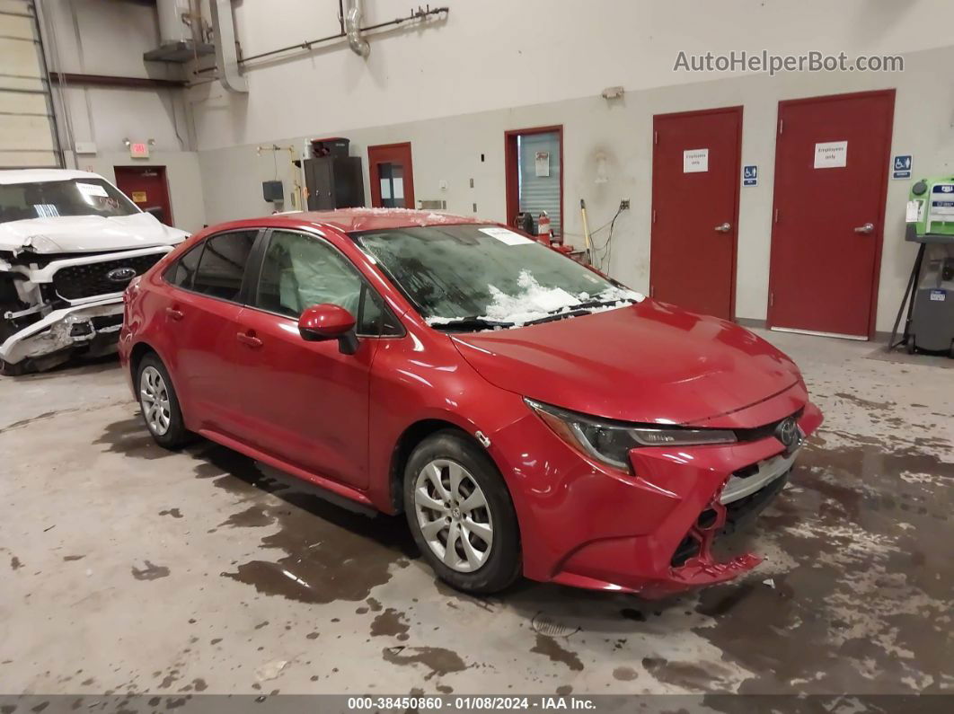 2020 Toyota Corolla Le Red vin: JTDEPRAE0LJ077899