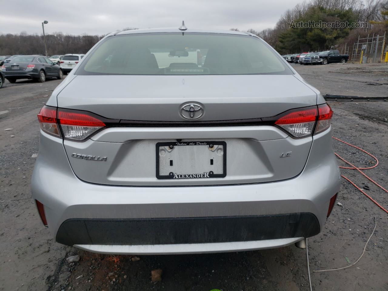 2020 Toyota Corolla Le Silver vin: JTDEPRAE0LJ086313