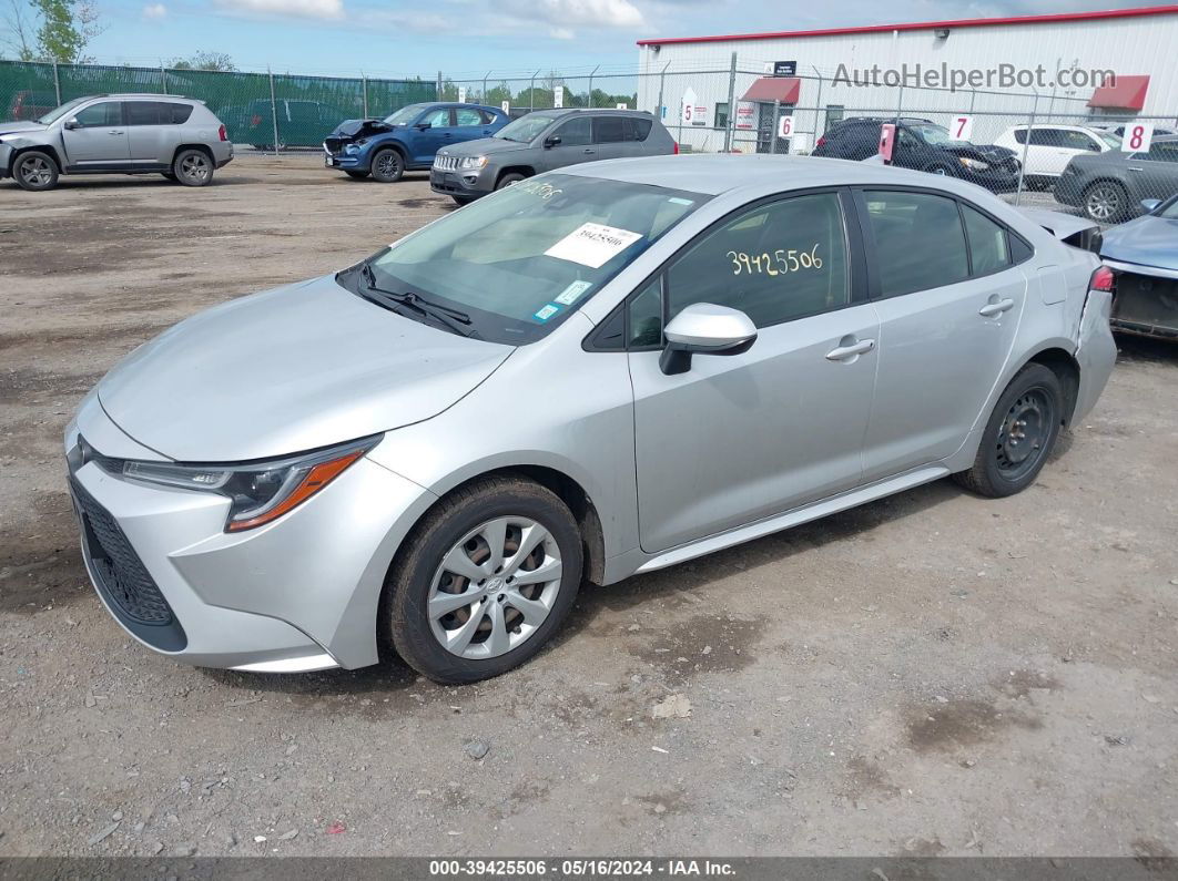 2020 Toyota Corolla Le Silver vin: JTDEPRAE1LJ009952