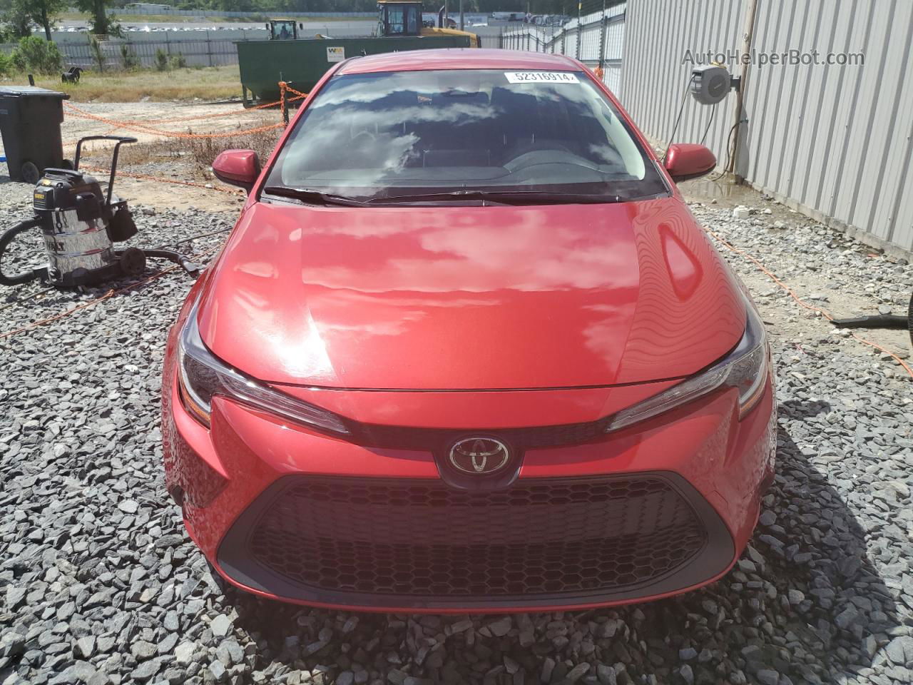 2020 Toyota Corolla Le Red vin: JTDEPRAE1LJ085686