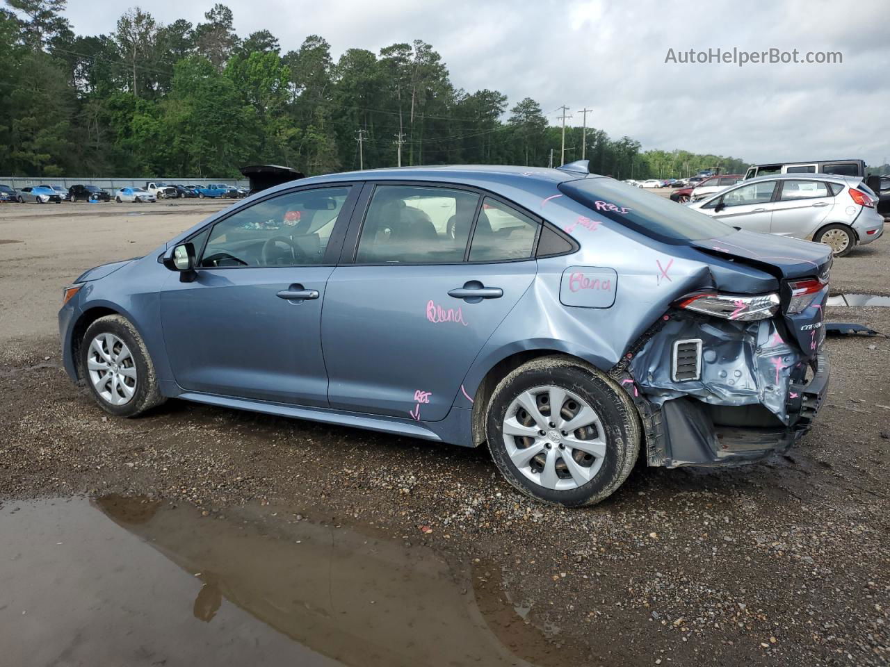 2020 Toyota Corolla Le Blue vin: JTDEPRAE2LJ102415