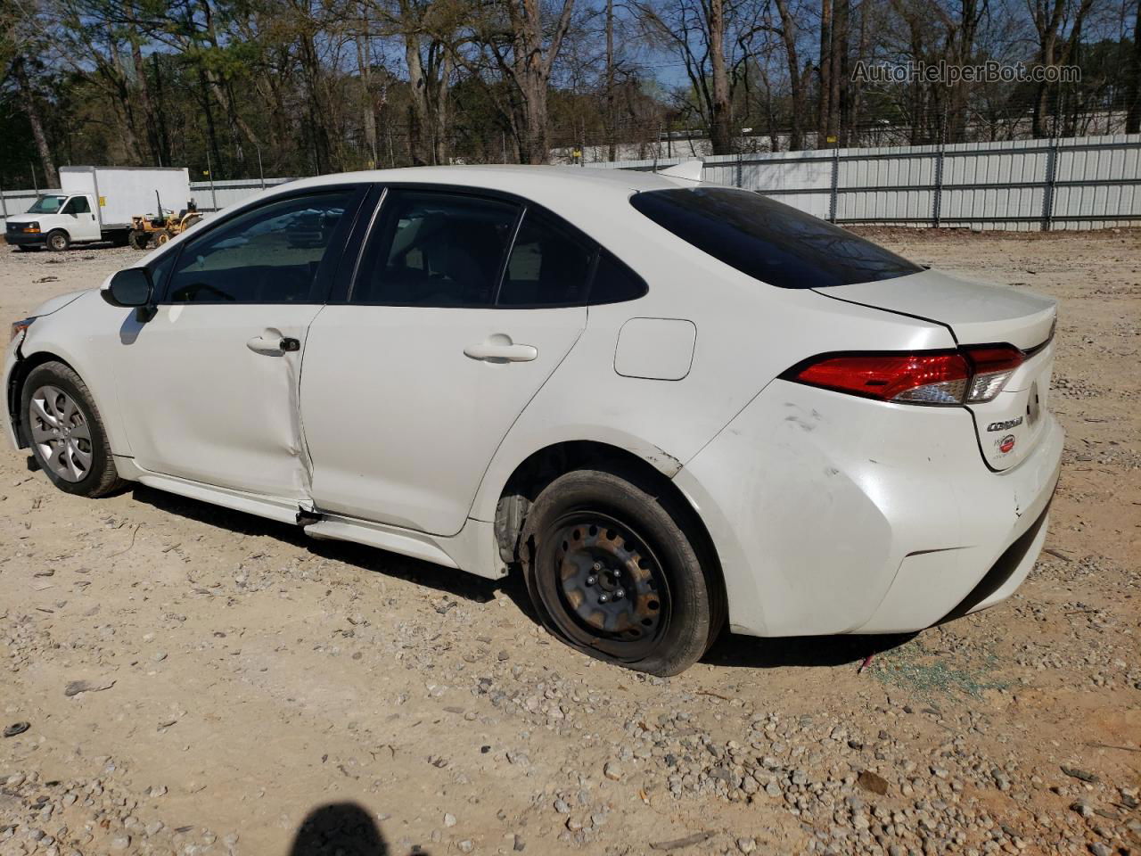 2020 Toyota Corolla Le White vin: JTDEPRAE5LJ011221