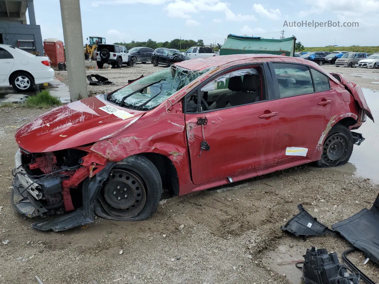 2020 Toyota Corolla Le Red vin: JTDEPRAE5LJ045577