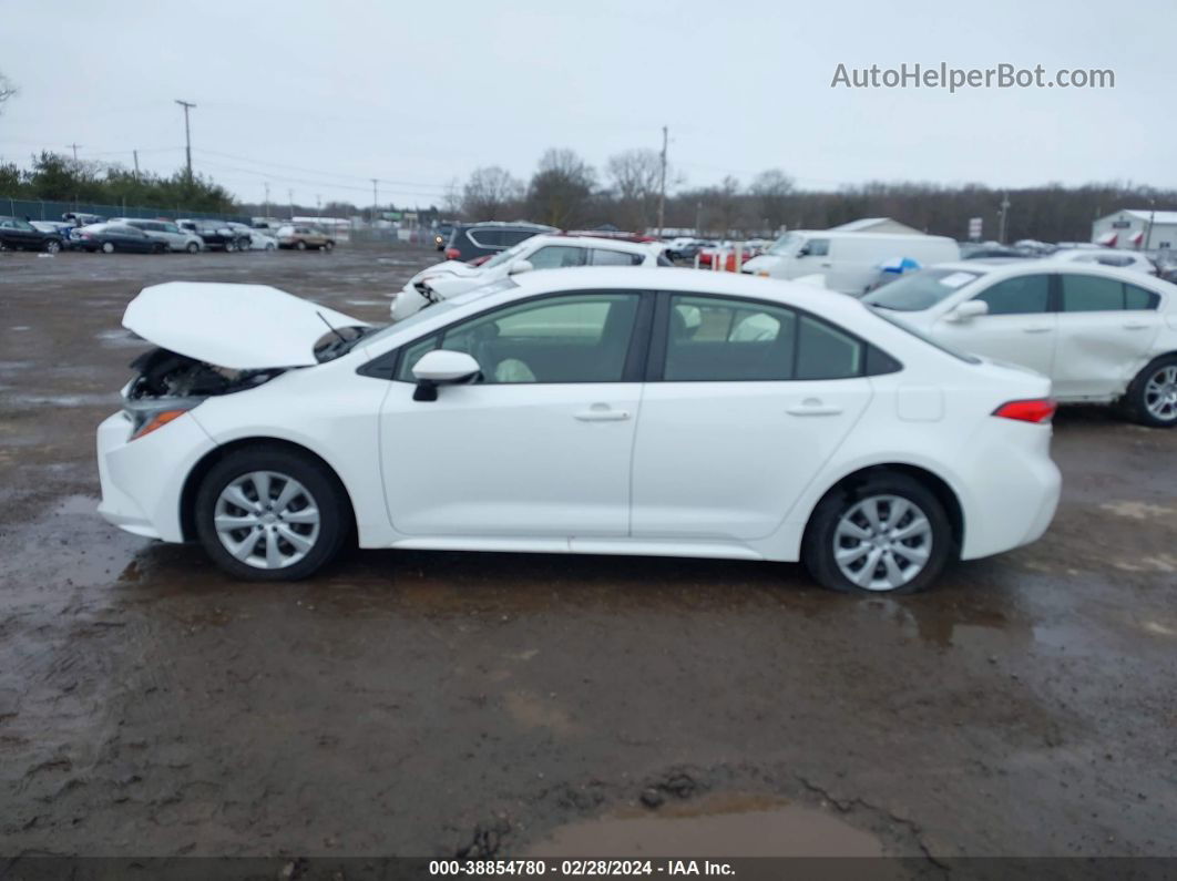 2020 Toyota Corolla Le White vin: JTDEPRAE5LJ087358