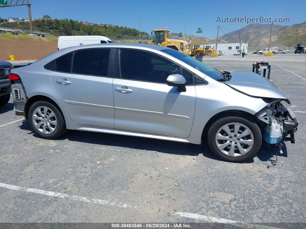 2020 Toyota Corolla Le Серебряный vin: JTDEPRAE6LJ071203