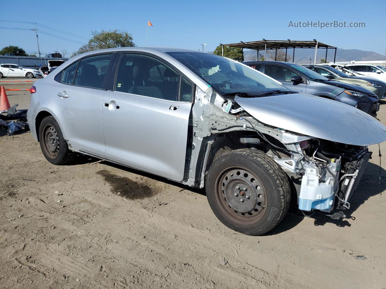 2020 Toyota Corolla Le Silver vin: JTDEPRAE6LJ072562