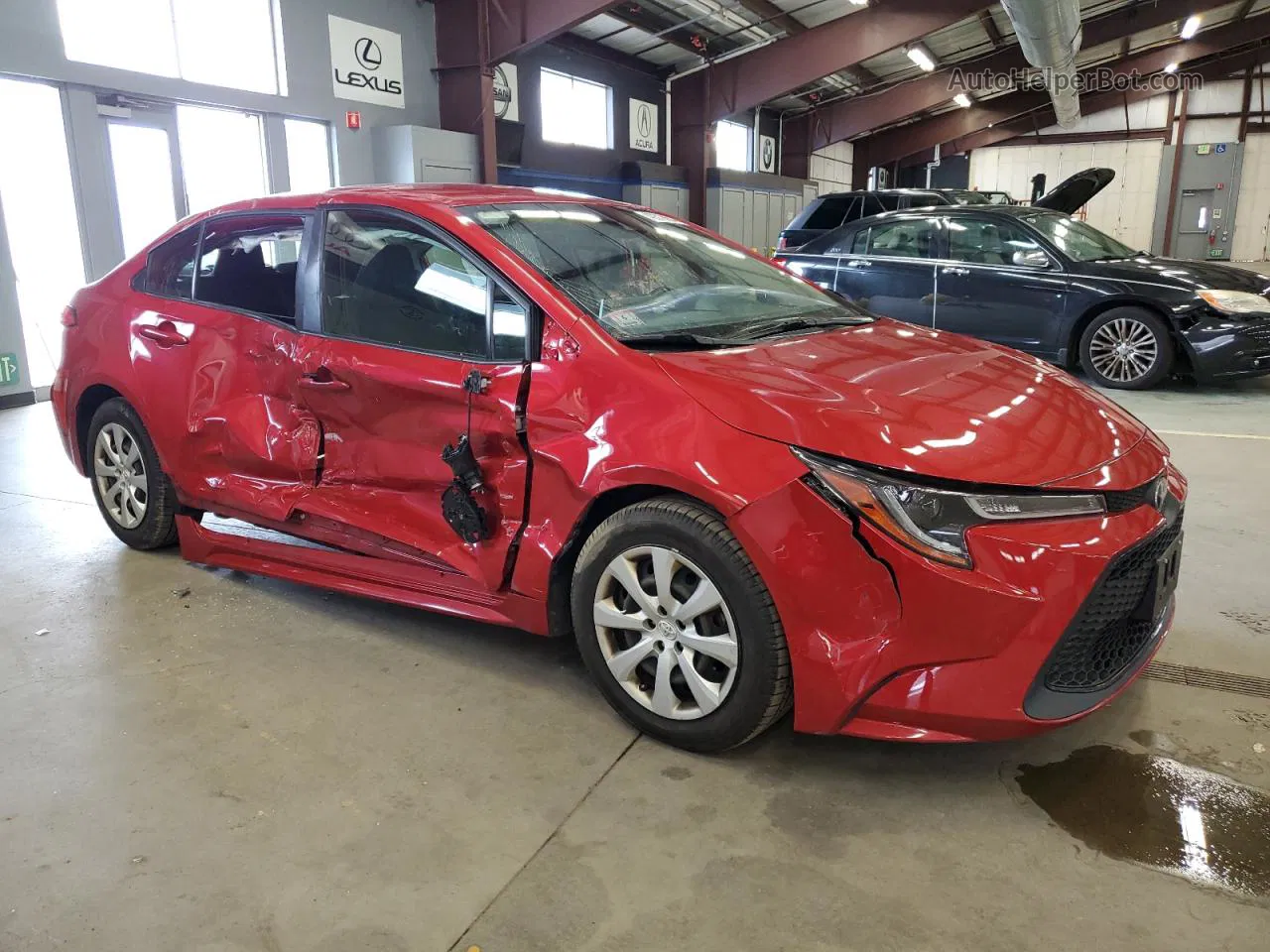 2020 Toyota Corolla Le Red vin: JTDEPRAE6LJ089426