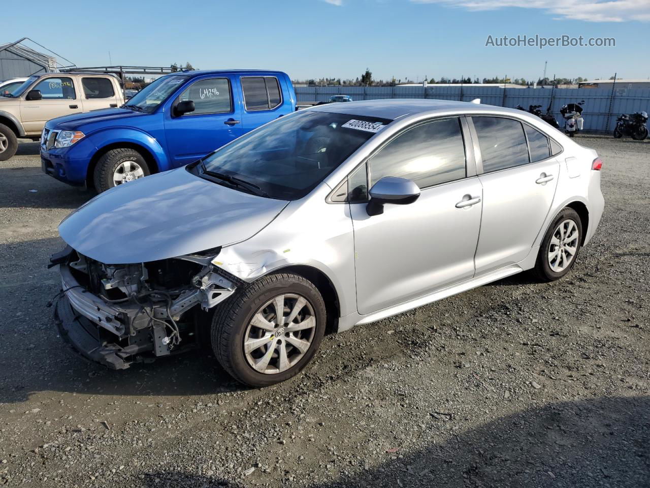 2020 Toyota Corolla Le Silver vin: JTDEPRAE7LJ043037