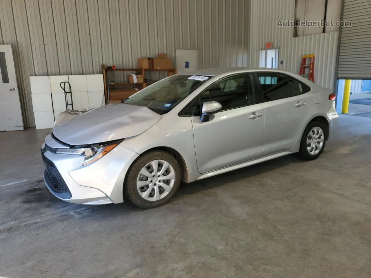 2020 Toyota Corolla Le Silver vin: JTDEPRAE7LJ064633