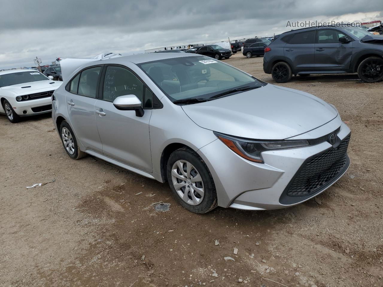 2020 Toyota Corolla Le Silver vin: JTDEPRAE7LJ071503