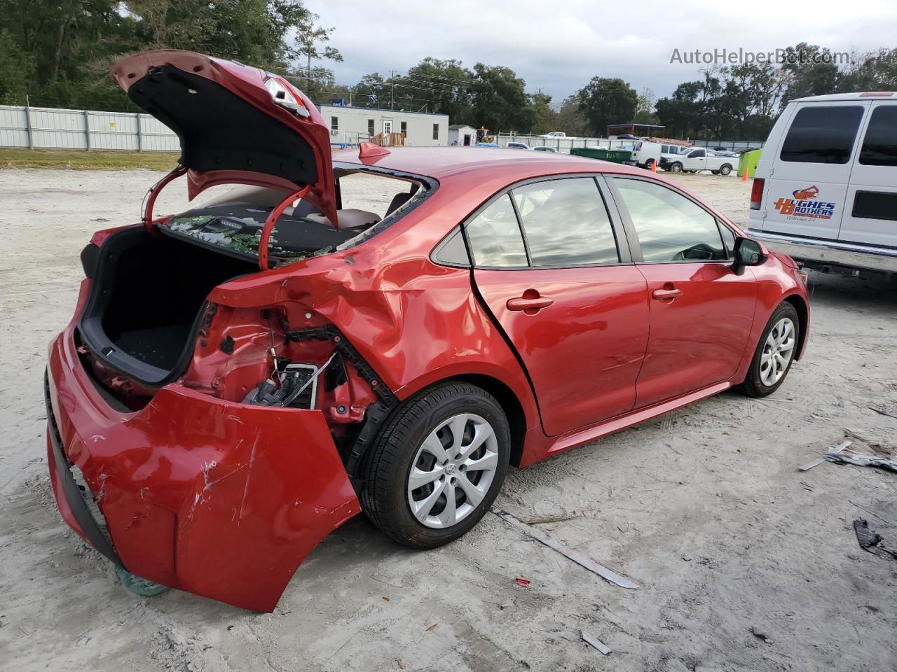 2020 Toyota Corolla Le Red vin: JTDEPRAE7LJ073400