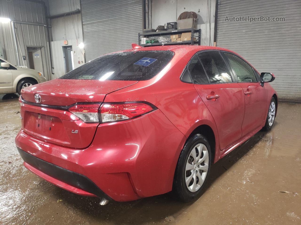 2020 Toyota Corolla Le Red vin: JTDEPRAE8LJ011049