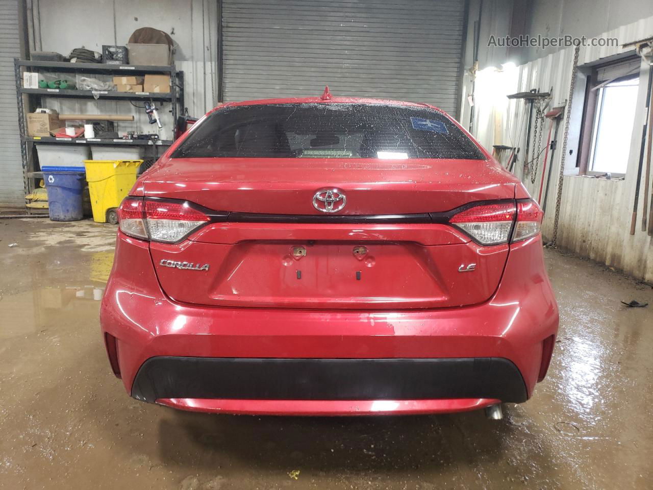 2020 Toyota Corolla Le Red vin: JTDEPRAE8LJ011049