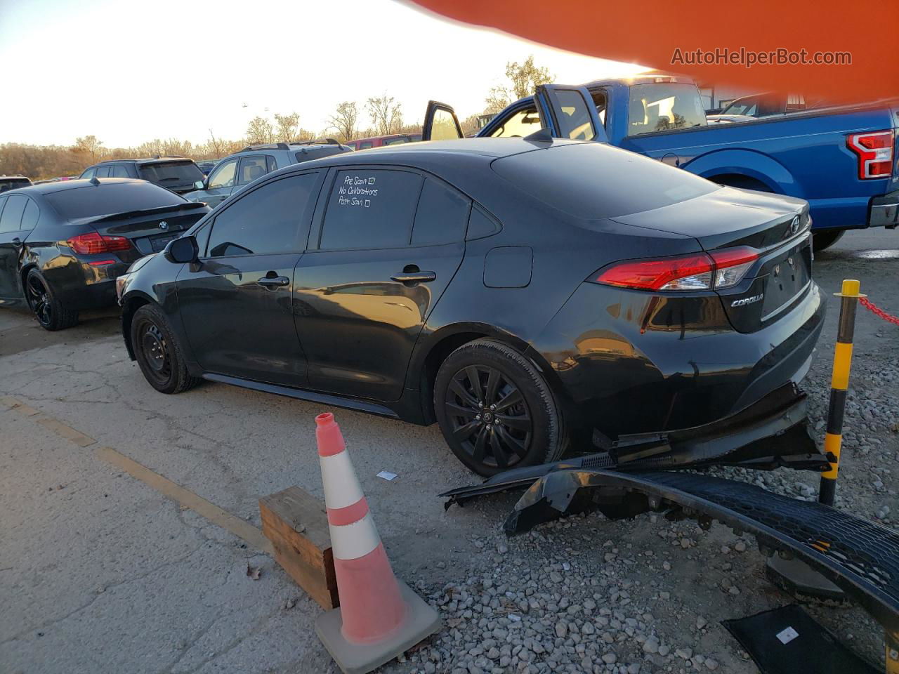 2020 Toyota Corolla Le Серый vin: JTDEPRAE8LJ029938