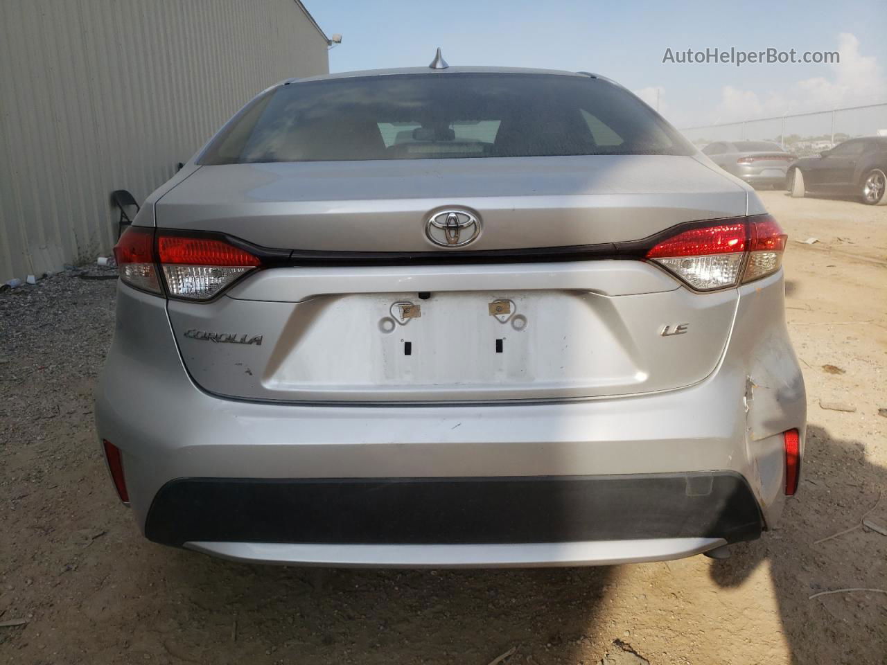 2020 Toyota Corolla Le Silver vin: JTDEPRAE8LJ049798