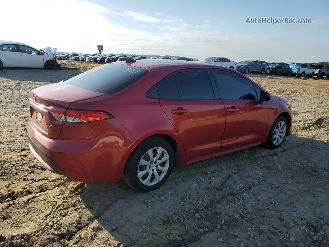 2020 Toyota Corolla Le Red vin: JTDEPRAE8LJ079027