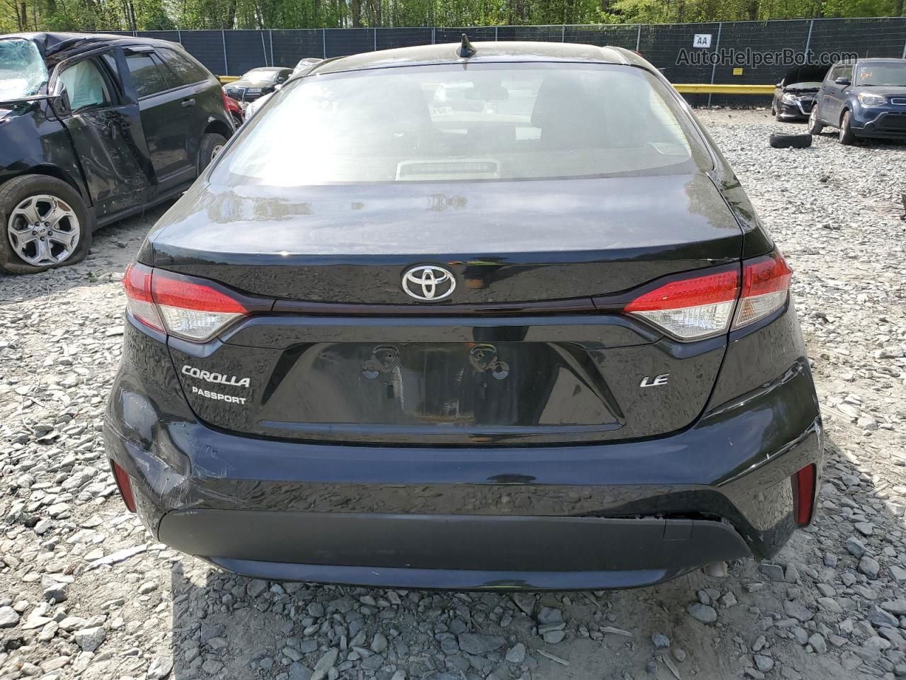 2020 Toyota Corolla Le Black vin: JTDEPRAE8LJ101558