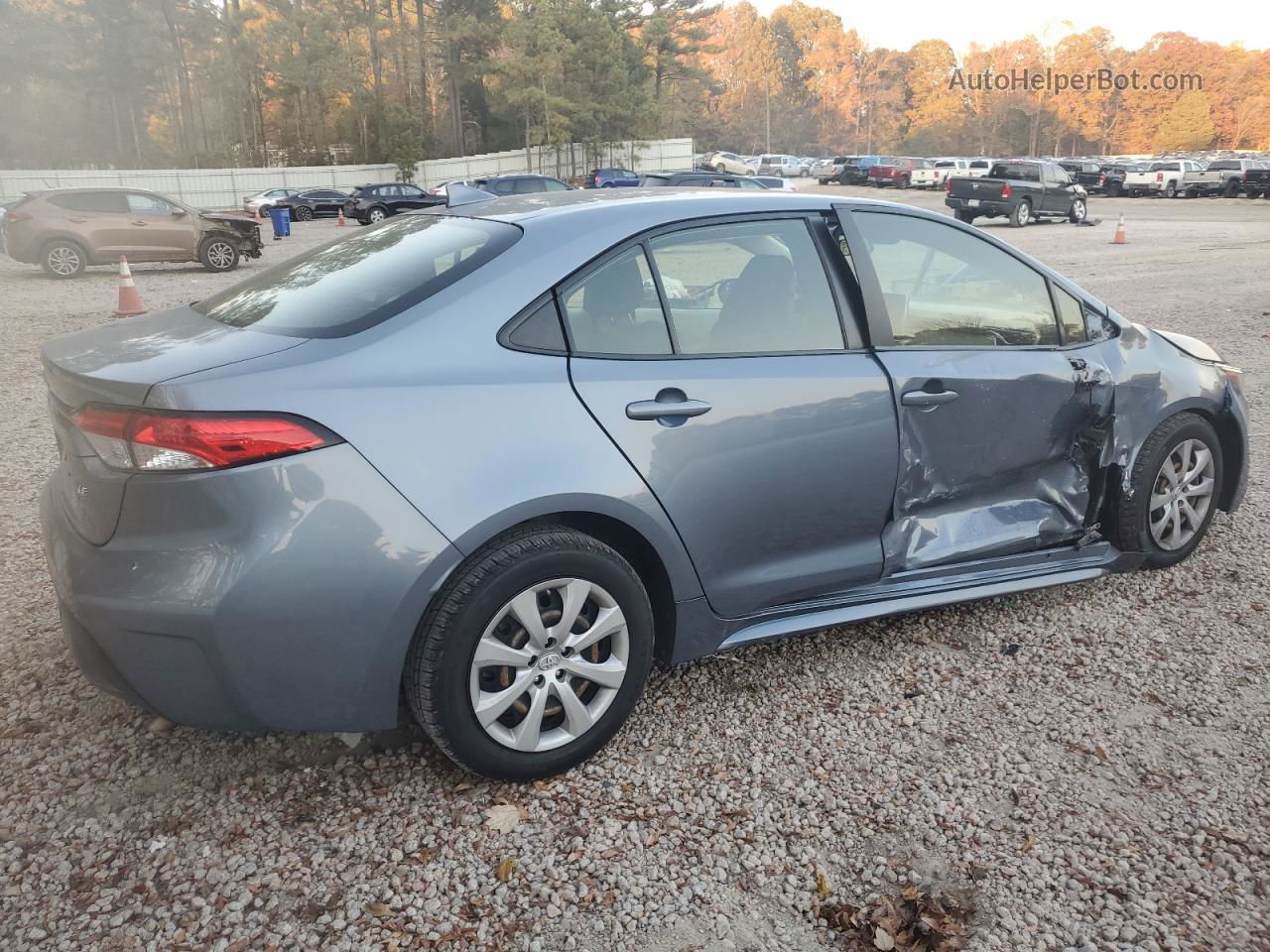 2020 Toyota Corolla Le Blue vin: JTDEPRAE9LJ101665