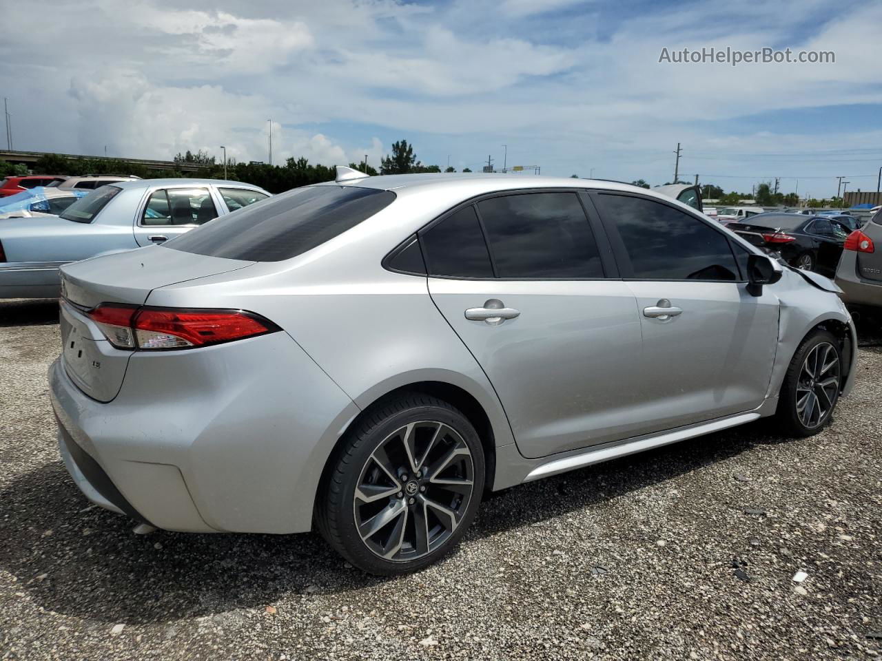 2020 Toyota Corolla Le Серебряный vin: JTDEPRAEXLJ073648