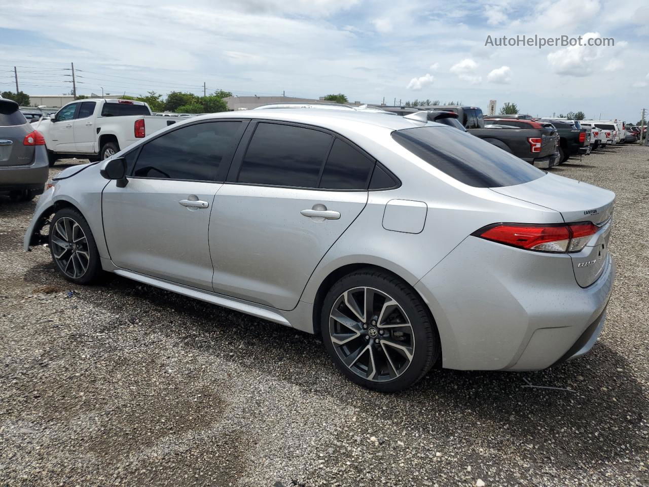 2020 Toyota Corolla Le Серебряный vin: JTDEPRAEXLJ073648