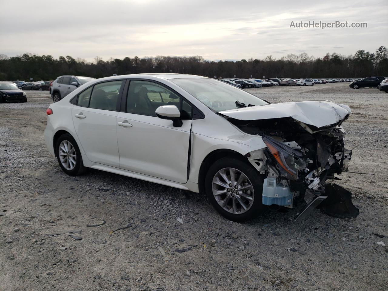 2020 Toyota Corolla Le White vin: JTDHPRAE6LJ063597