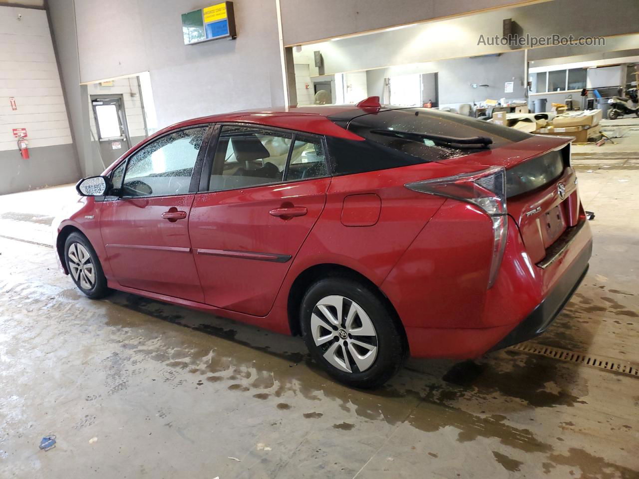 2016 Toyota Prius  Red vin: JTDKARFU1G3517336