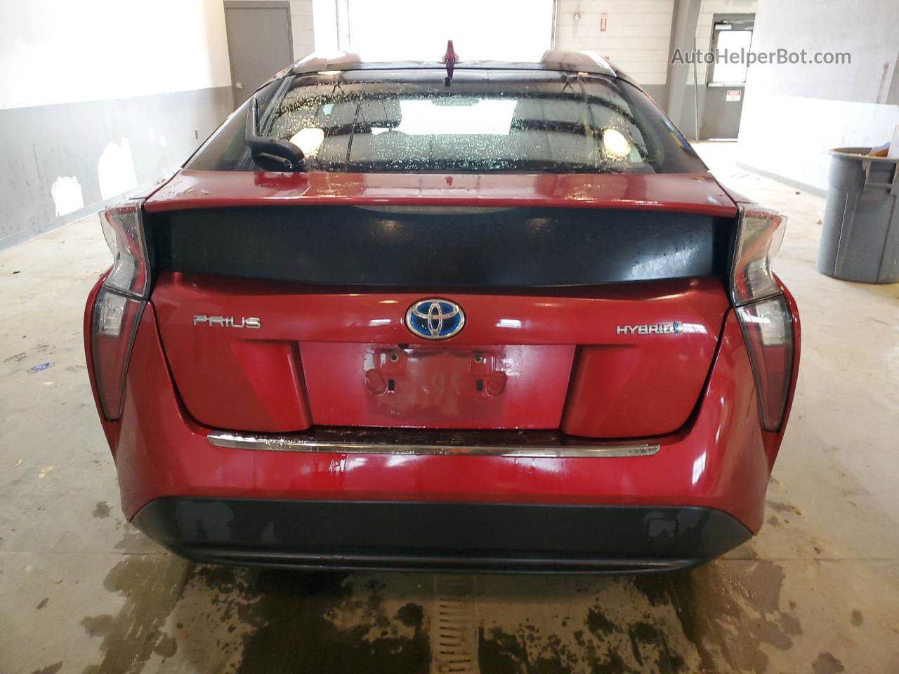 2016 Toyota Prius  Red vin: JTDKARFU1G3517336