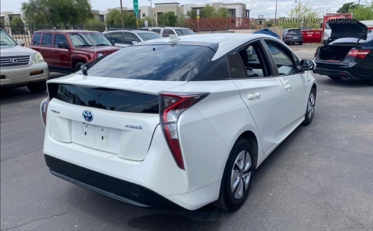 2016 Toyota Prius  White vin: JTDKARFU7G3006505