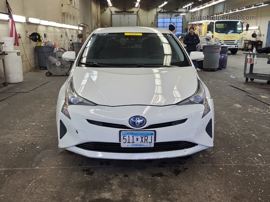 2017 Toyota Prius   White vin: JTDKARFUXH3053822