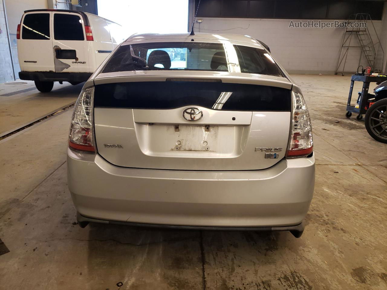 2008 Toyota Prius  Silver vin: JTDKB20U483369780