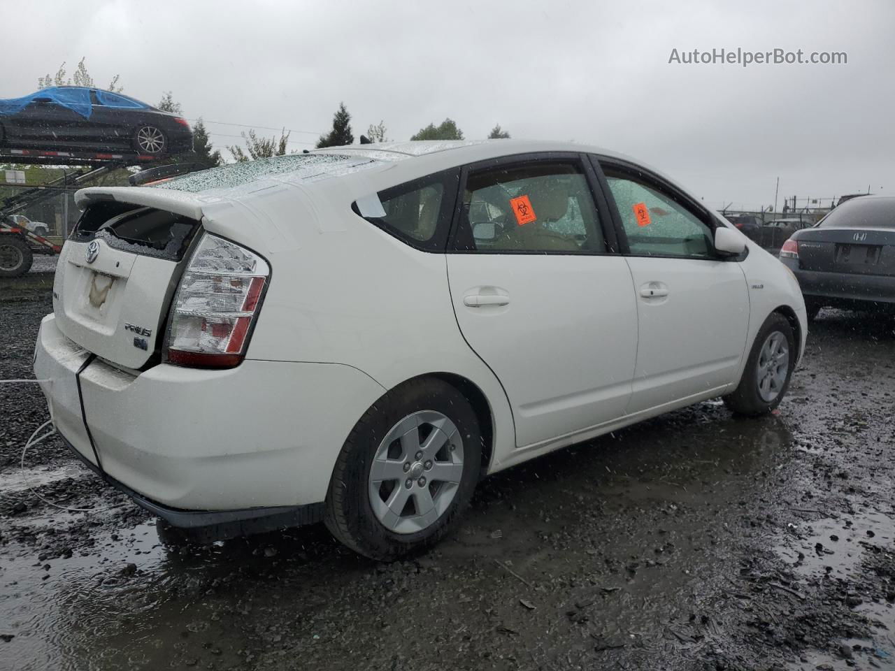 2007 Toyota Prius  White vin: JTDKB20U577573155