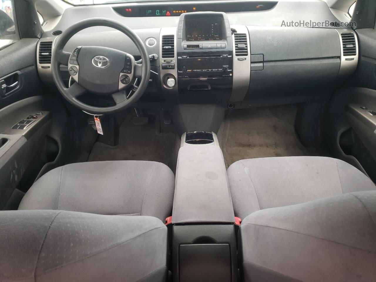 2007 Toyota Prius  Серебряный vin: JTDKB20U677552654