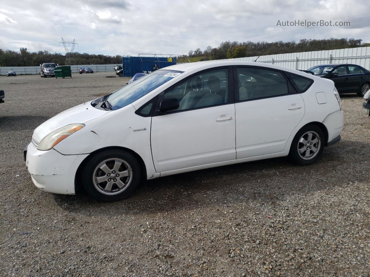 2007 Toyota Prius  White vin: JTDKB20U677553383